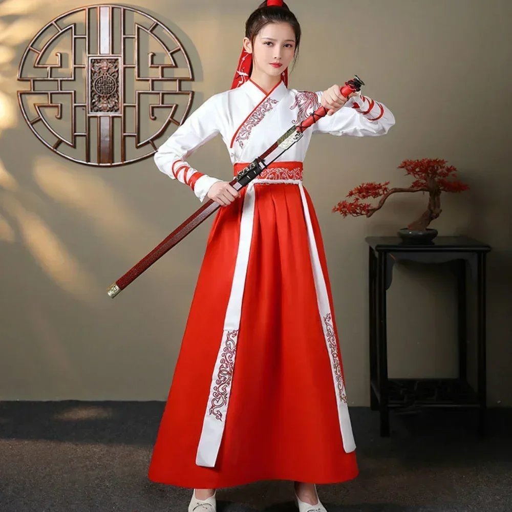Vintage Fashion Queen - Set Moderno Hanfu per Donna, Top