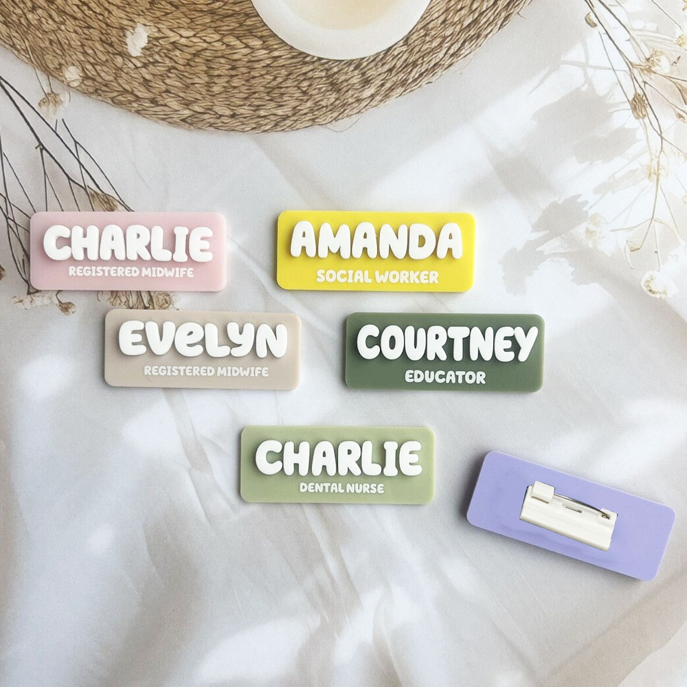 Vintage Fashion Names - Spilla personalizzata con nome, targhetta in