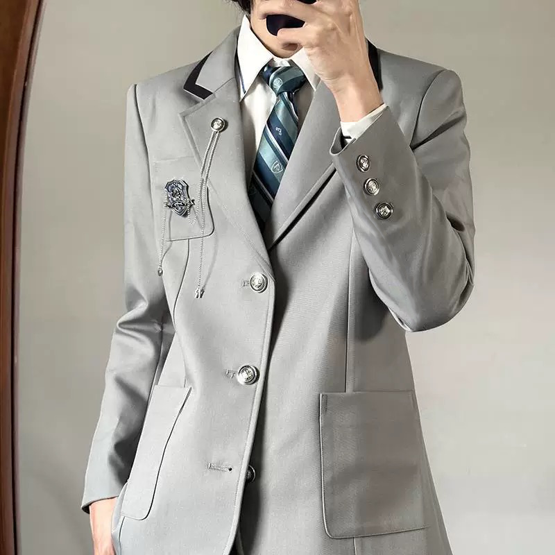 Set uniforme DK in stile scola - Vintage Fashion Instagram recensione e prezzo
