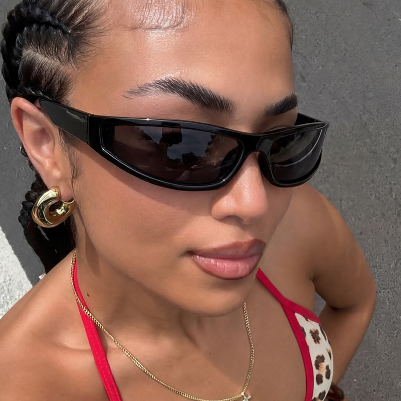 Occhiali da Sole Rettangolari  - Vintage Fashion Y2K recensione e prezzo