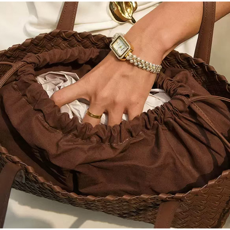 Borsa a Tracolla Intrecciata,  - Vintage Fashion Market recensione e prezzo