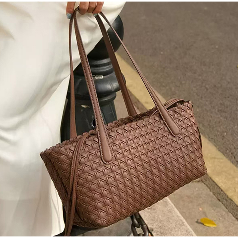 Borsa a Tracolla Intrecciata,  - Vintage Fashion Market recensione e prezzo