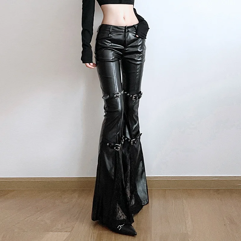 Pantaloni svasati in pelle PU  - Vintage Fashion Y2K recensione e prezzo